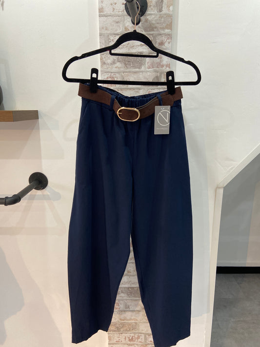 Alice Magic Barrel Leg Trousers