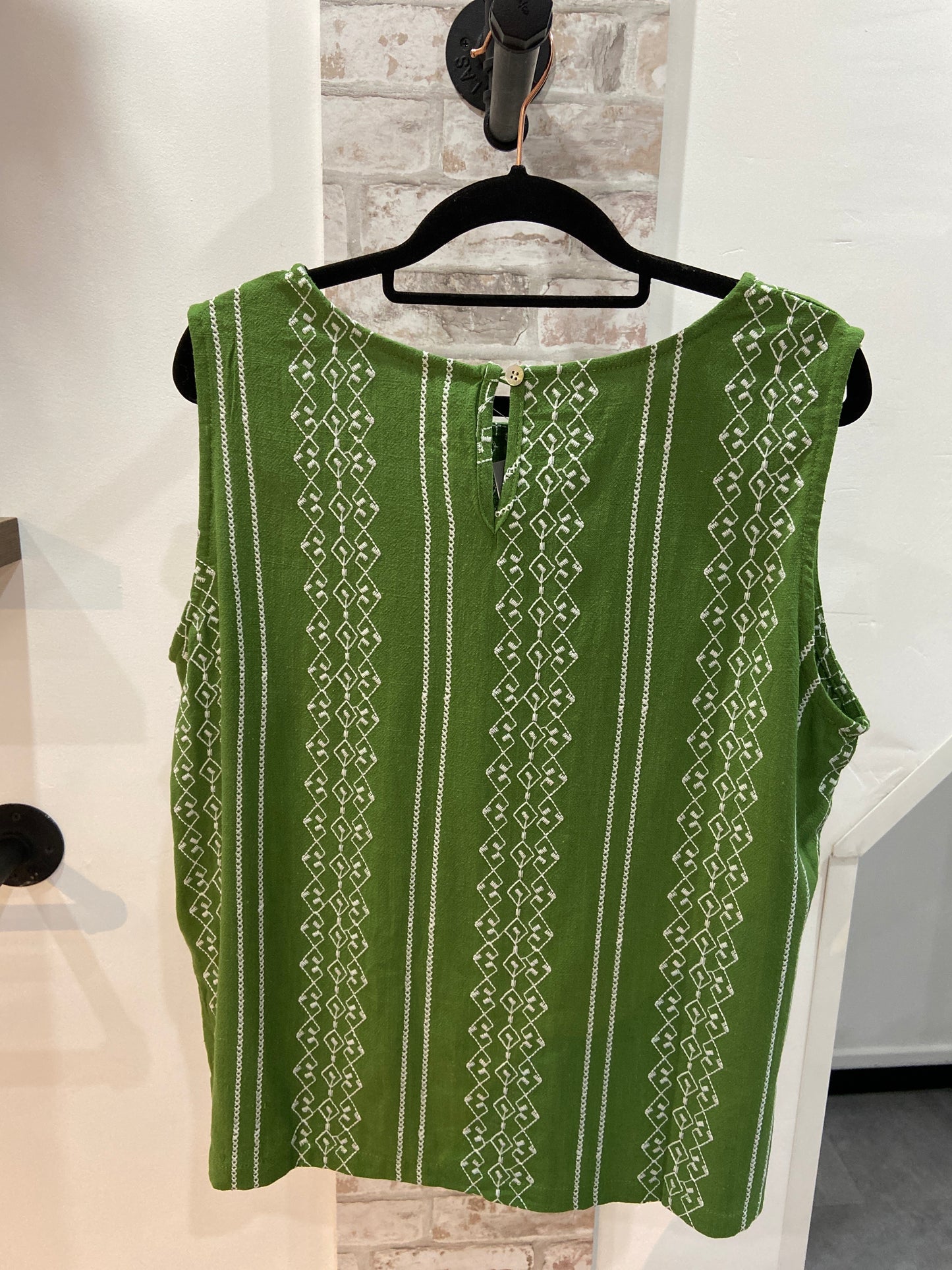 Ava Vest